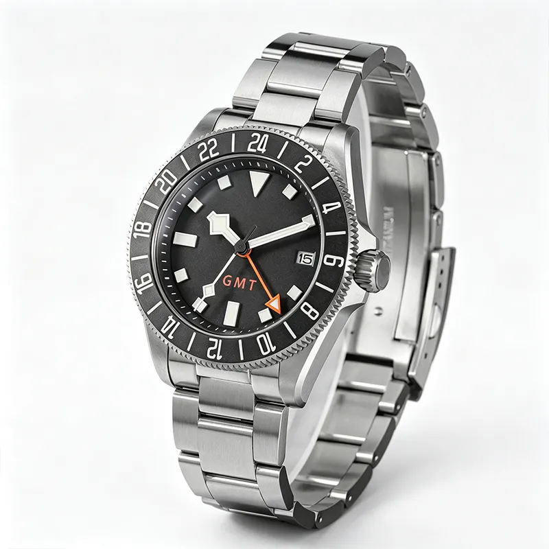 Customized watch strap and case details