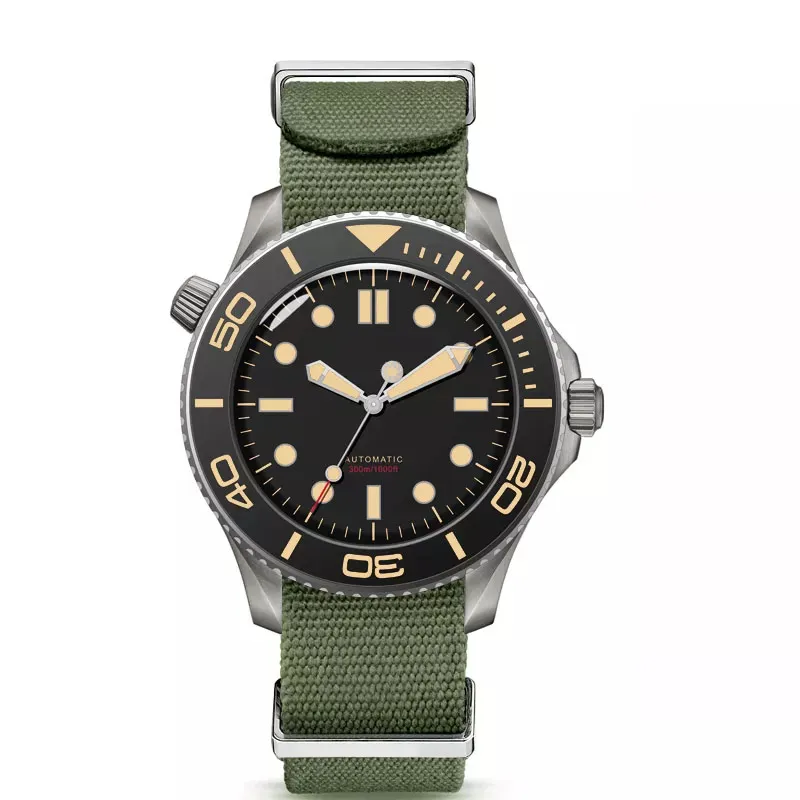 Customized watch strap and case details